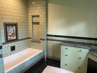 Green 4x4 field tiles with backsplash and deco trims