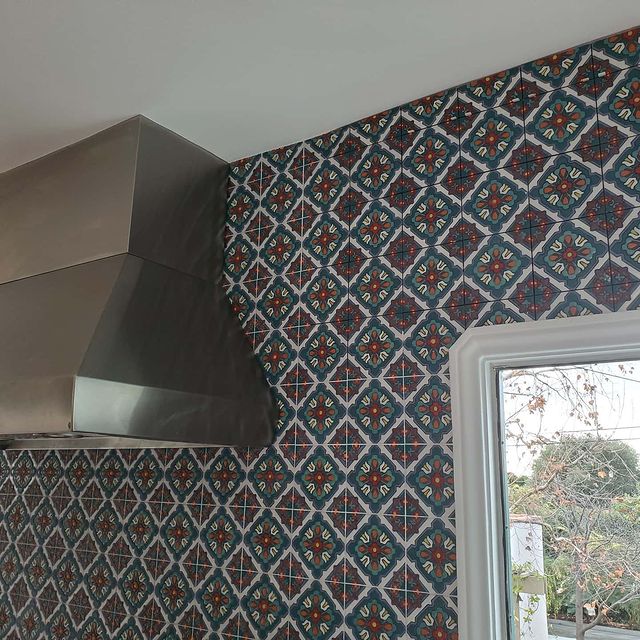 Custom Deco Tile 6x6 - Mildred